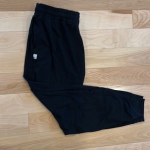 Vuori Performance Joggers- size small, black